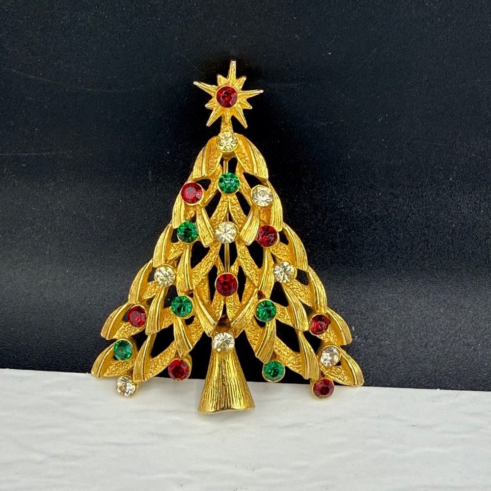 Vintage Estate Christmas Tree Brooch Gold Multi Color Rhinestone Star